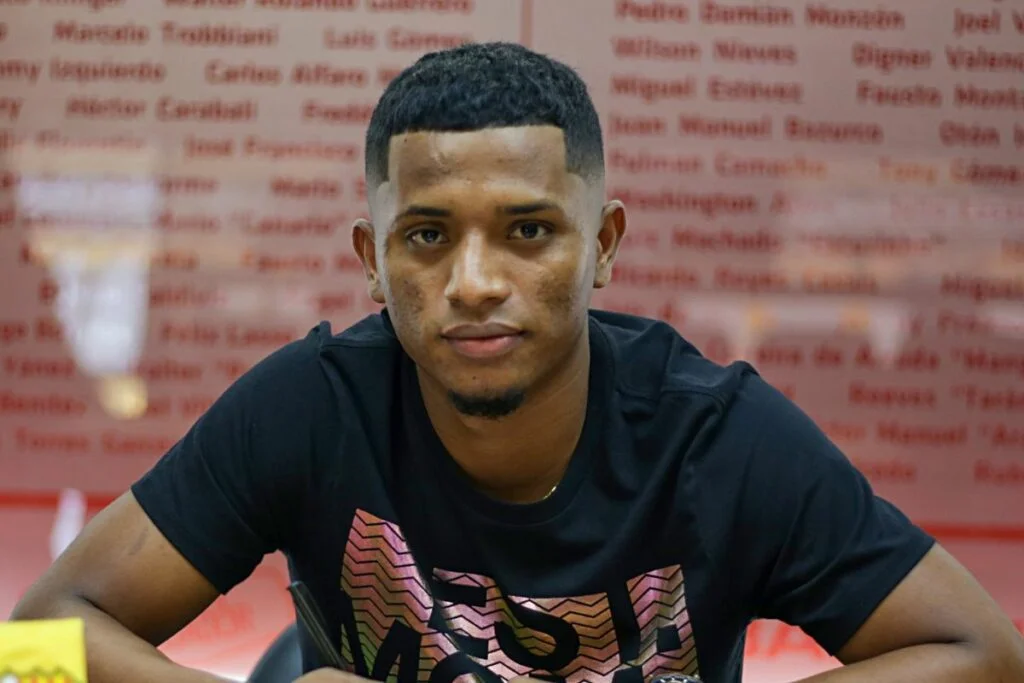 img of Jonathan Perlaza vuelve al Barcelona SC como refuerzo para la temporada 2026